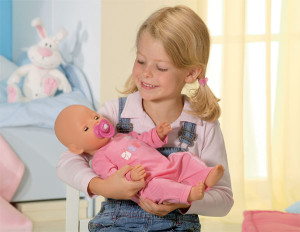 Doll play for dental anxiety